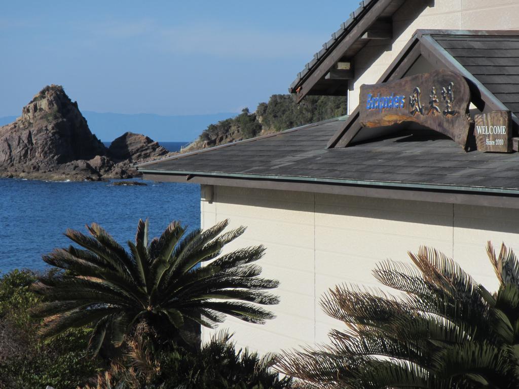 Amakusa West Coast Backpackers Fu-Raibou Hostel Εξωτερικό φωτογραφία