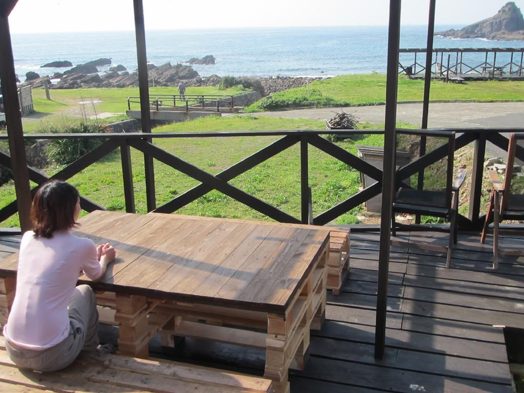 Amakusa West Coast Backpackers Fu-Raibou Hostel Εξωτερικό φωτογραφία