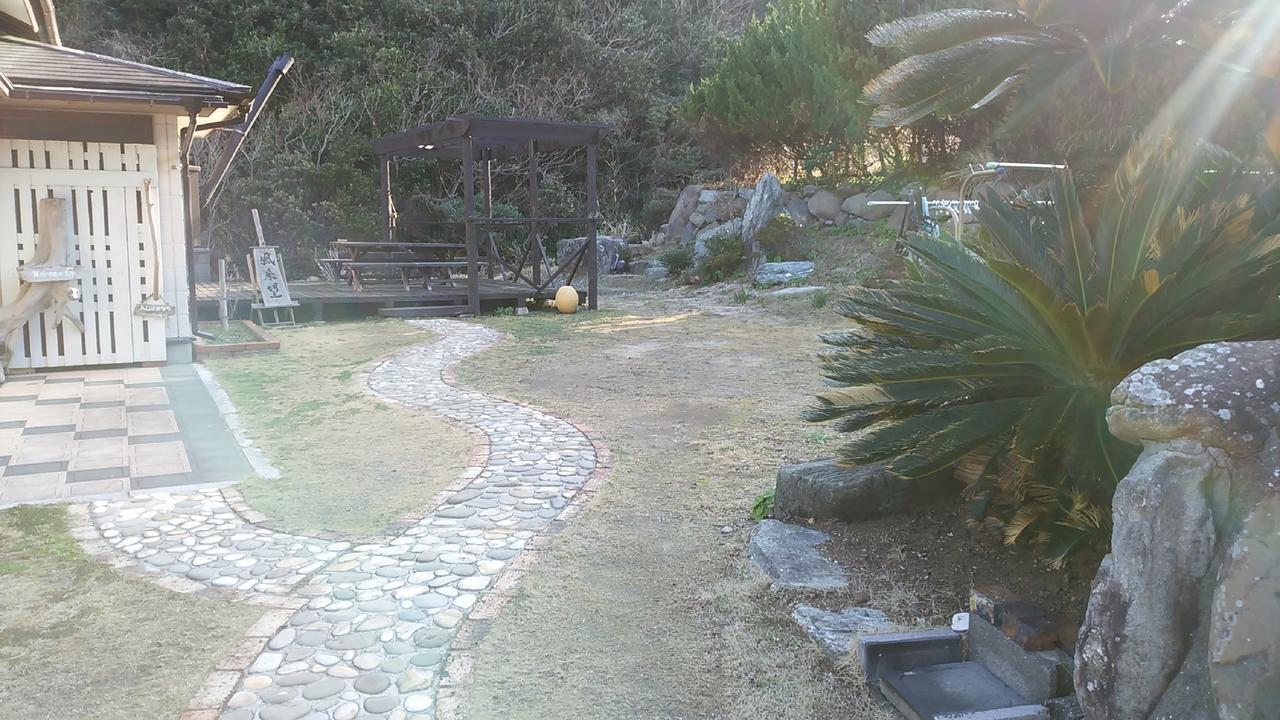 Amakusa West Coast Backpackers Fu-Raibou Hostel Εξωτερικό φωτογραφία